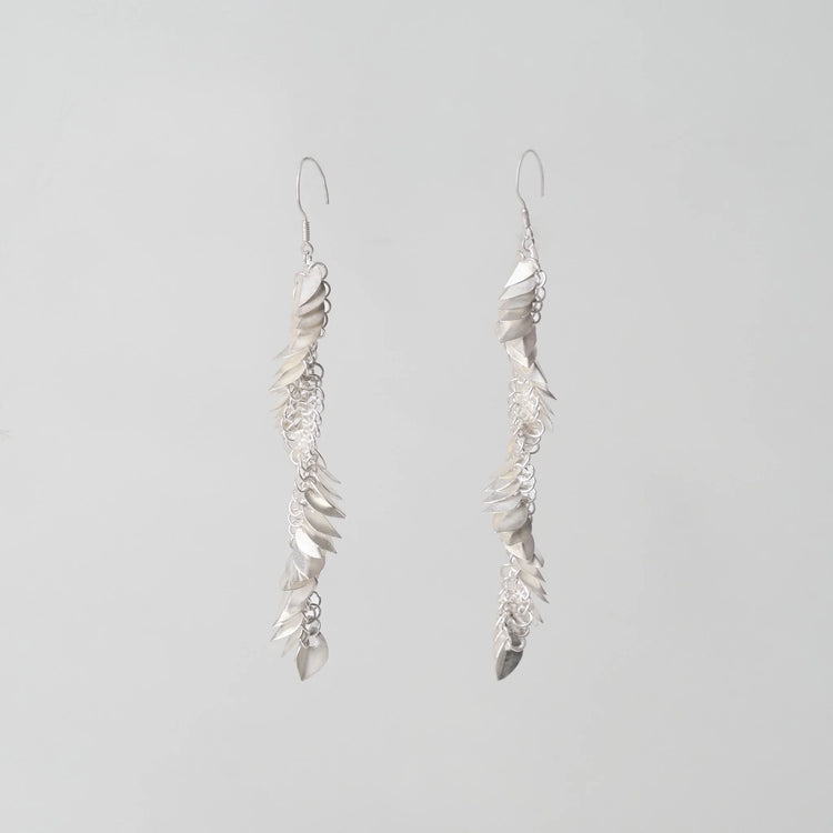 CUNZU| 簇簇 | Scale Pattern Earrings