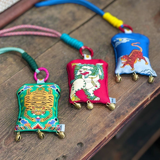 MIST X CHARU | Tibetan medicine fragrance pouch