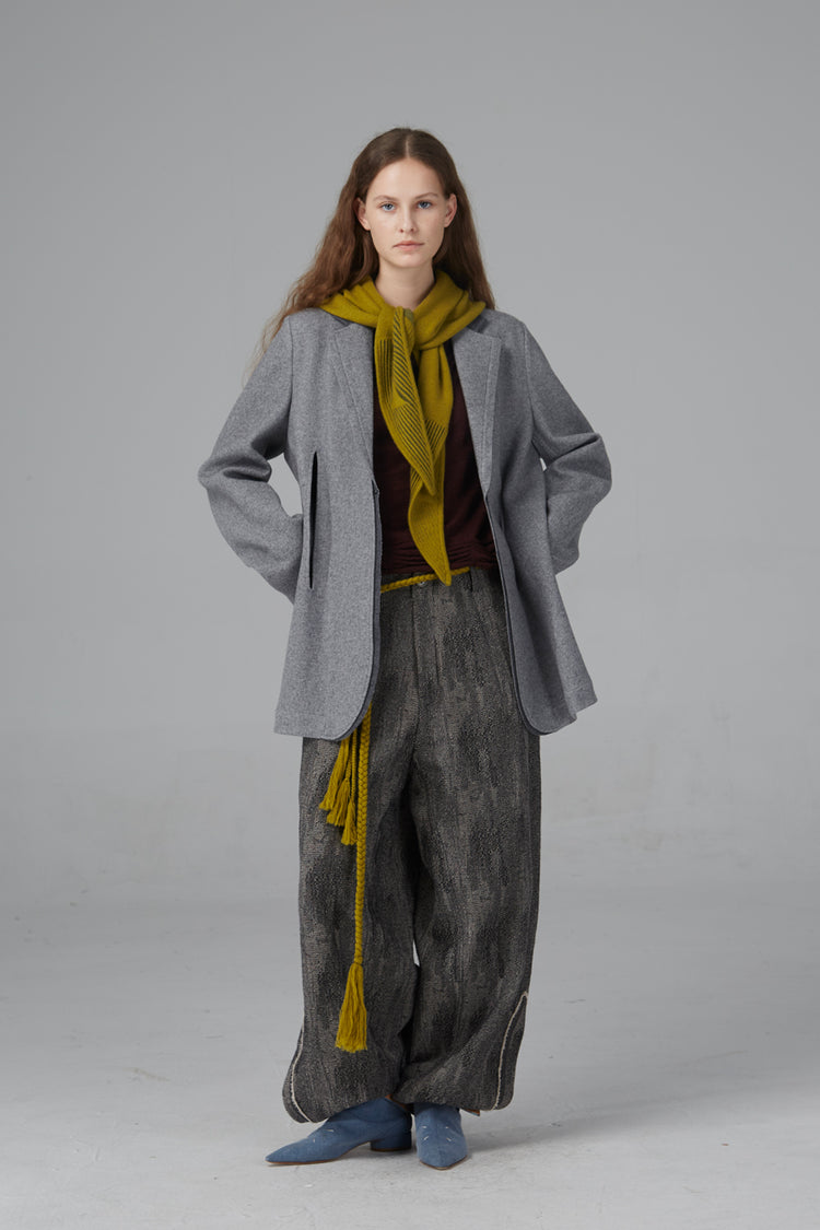 MIST X CAIRA|Triangle Scarf