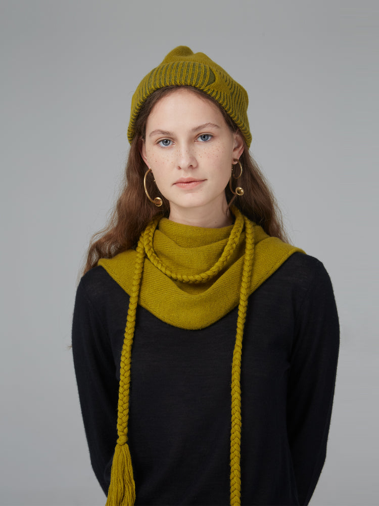 MIST X CAIRA|Triangle Scarf