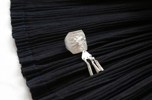 CUNZU| 穗SUI |Bell shaped hanging rings with dragon pattern