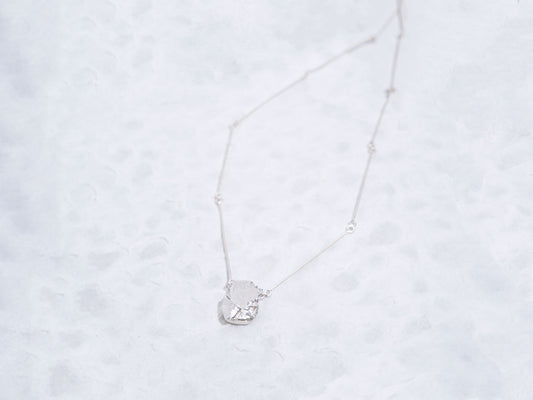 MIST | Meteorite necklase