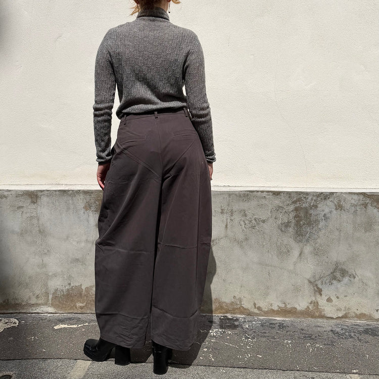 MIST | Light High Neck Sweater