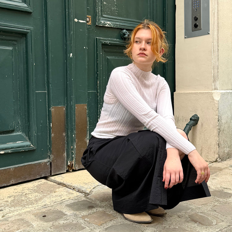 MIST | Thin High Neck Sweater