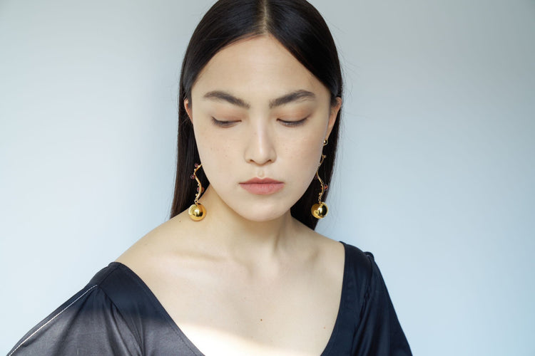 herherlin|Spherical Red Tiger's Eye Earring 球形红虎眼石