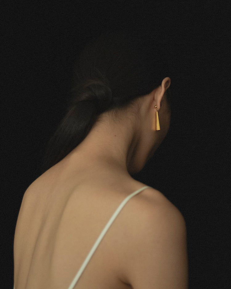 herherlin| Fan-shaped Red Tiger's Eye Earring
