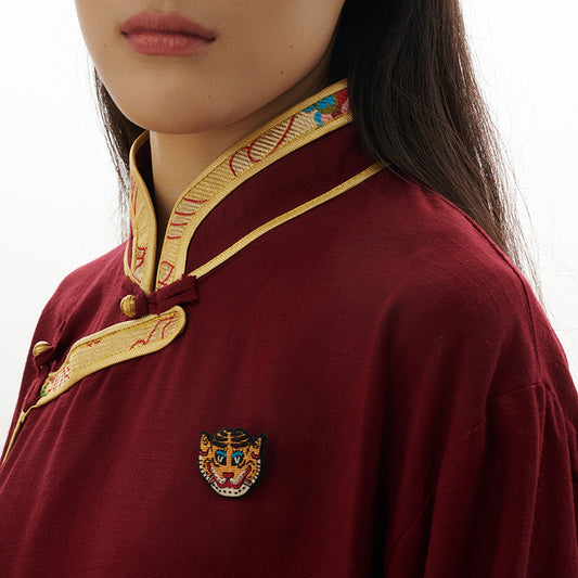 MIST X CHARU | Tiger-Handmade embroidered brooch