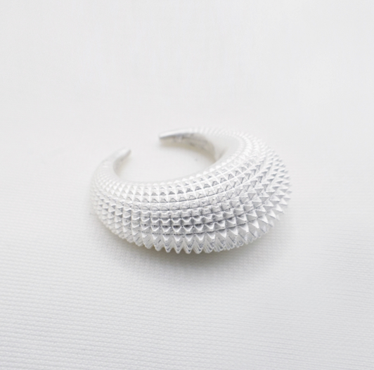 BAGUE EN ARGENT À COQUILLE PERLE CUNZU 250111