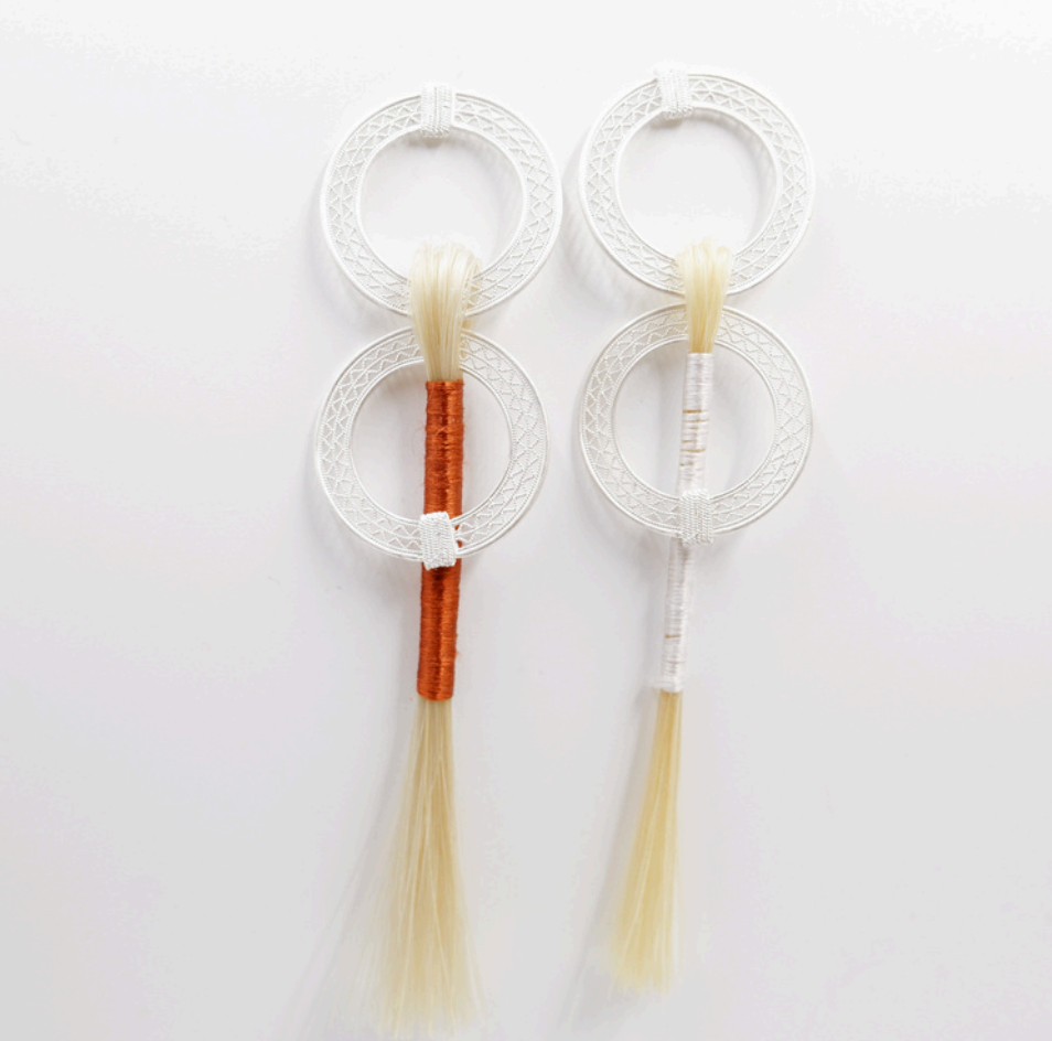 CUNZU AW26 | BOUCLES D’OREILLES CRÉOLES DOUBLES EN POIL DE CHEVAL