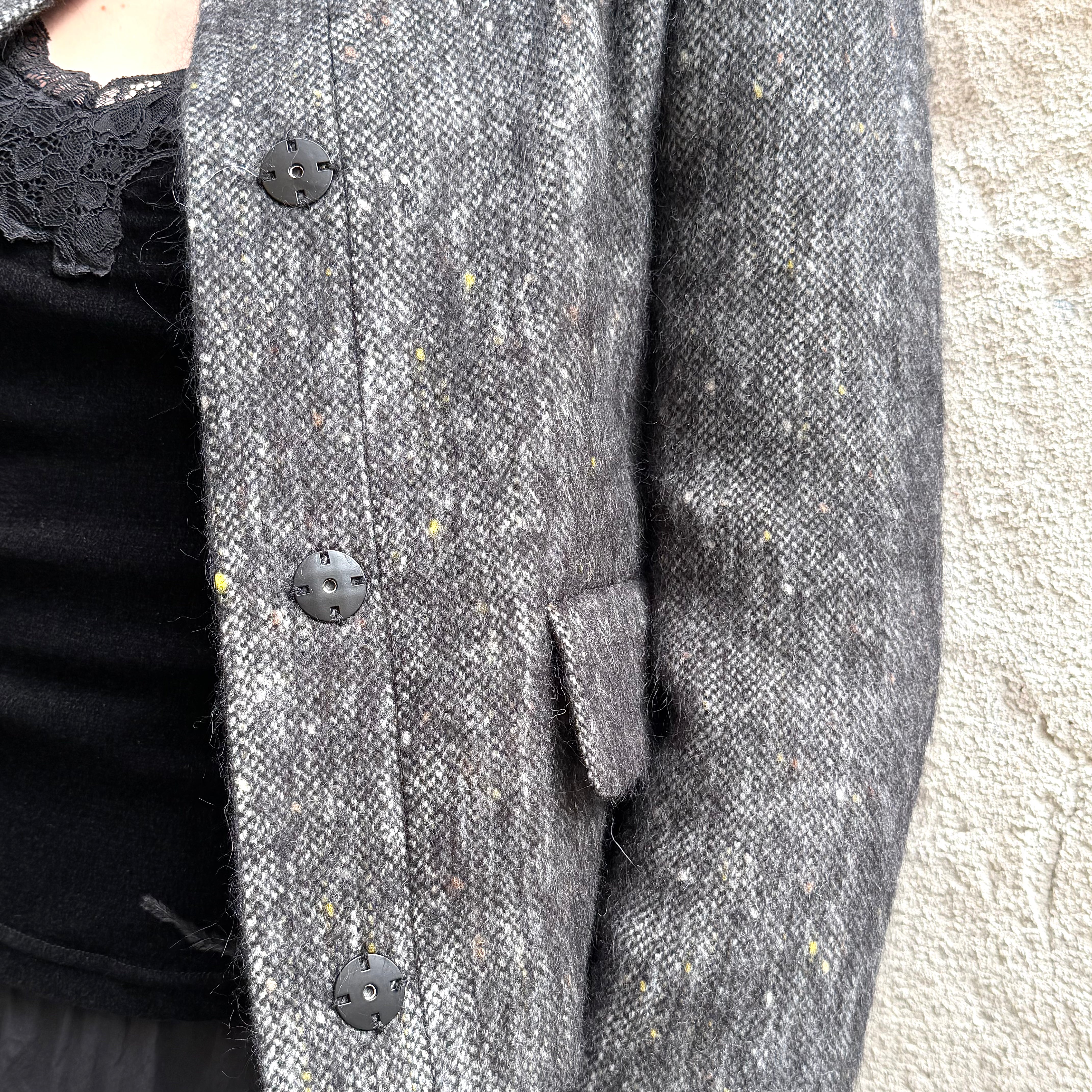 MIST | Jacket with Detachable Fur Trim Cropped
