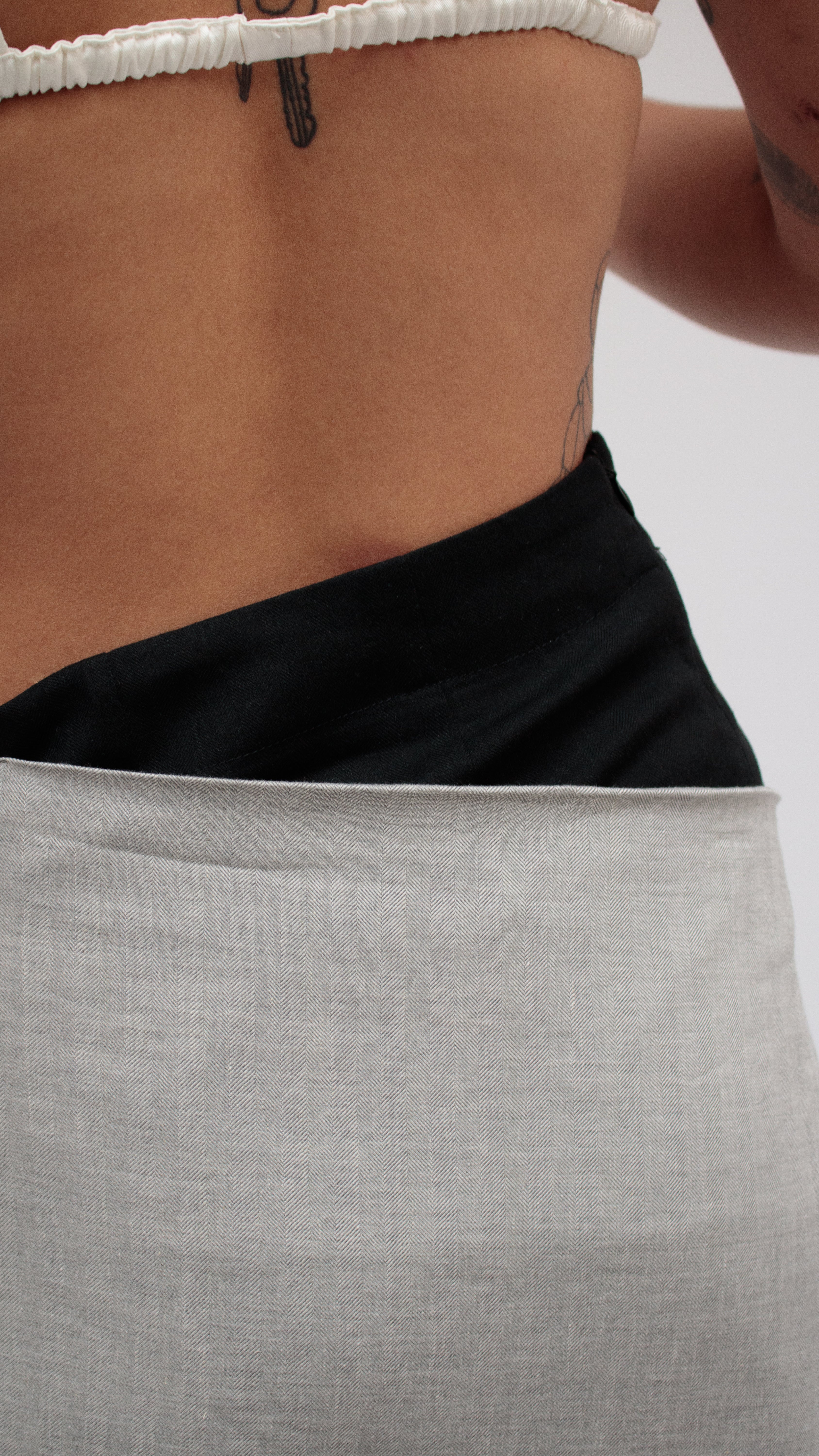 MIST | SS26 Gray Mid-Skirt