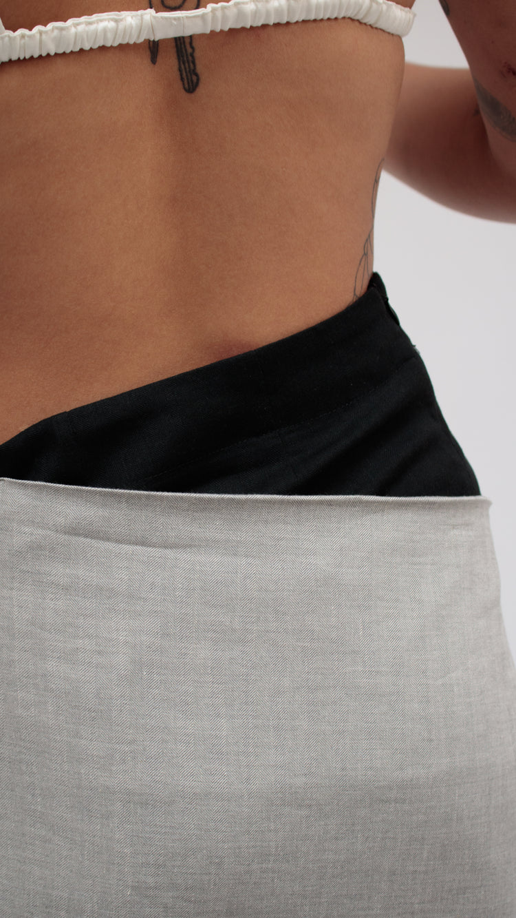 MIST | SS26 Gray Mid-Skirt
