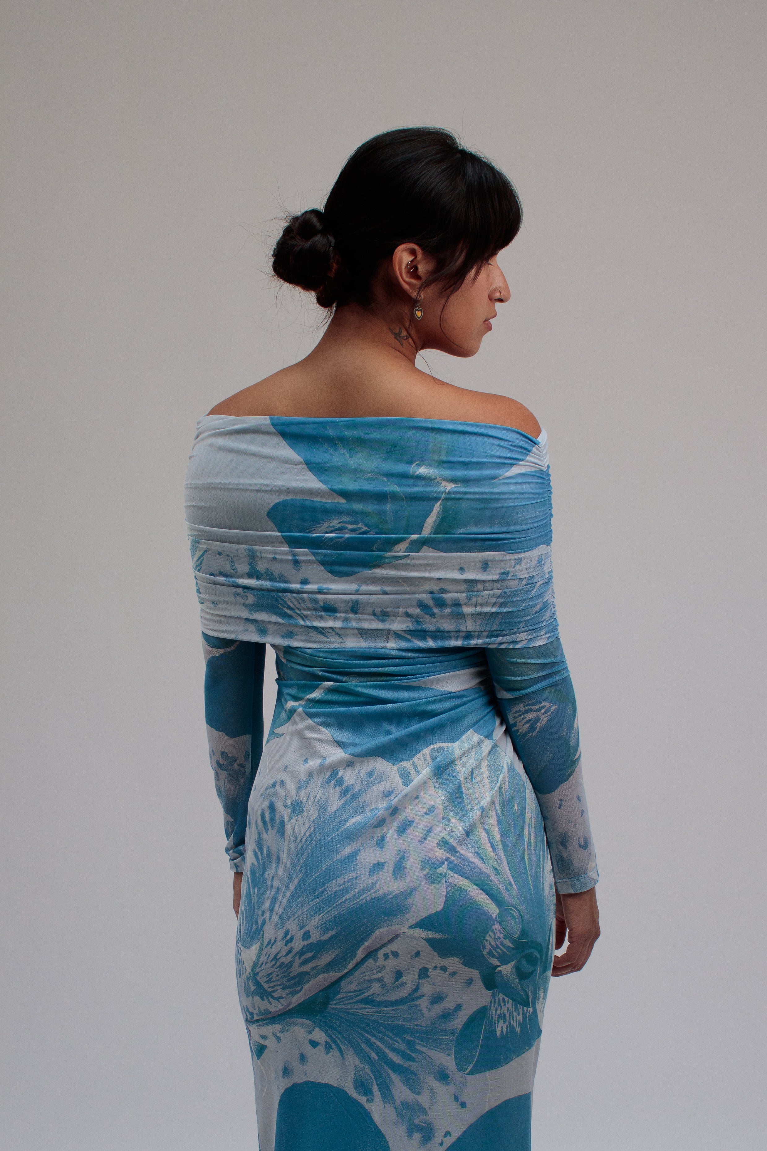 26 Years old ｜Blue flower Dress