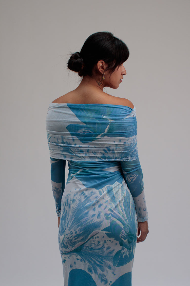 26 Years old ｜Blue flower Dress
