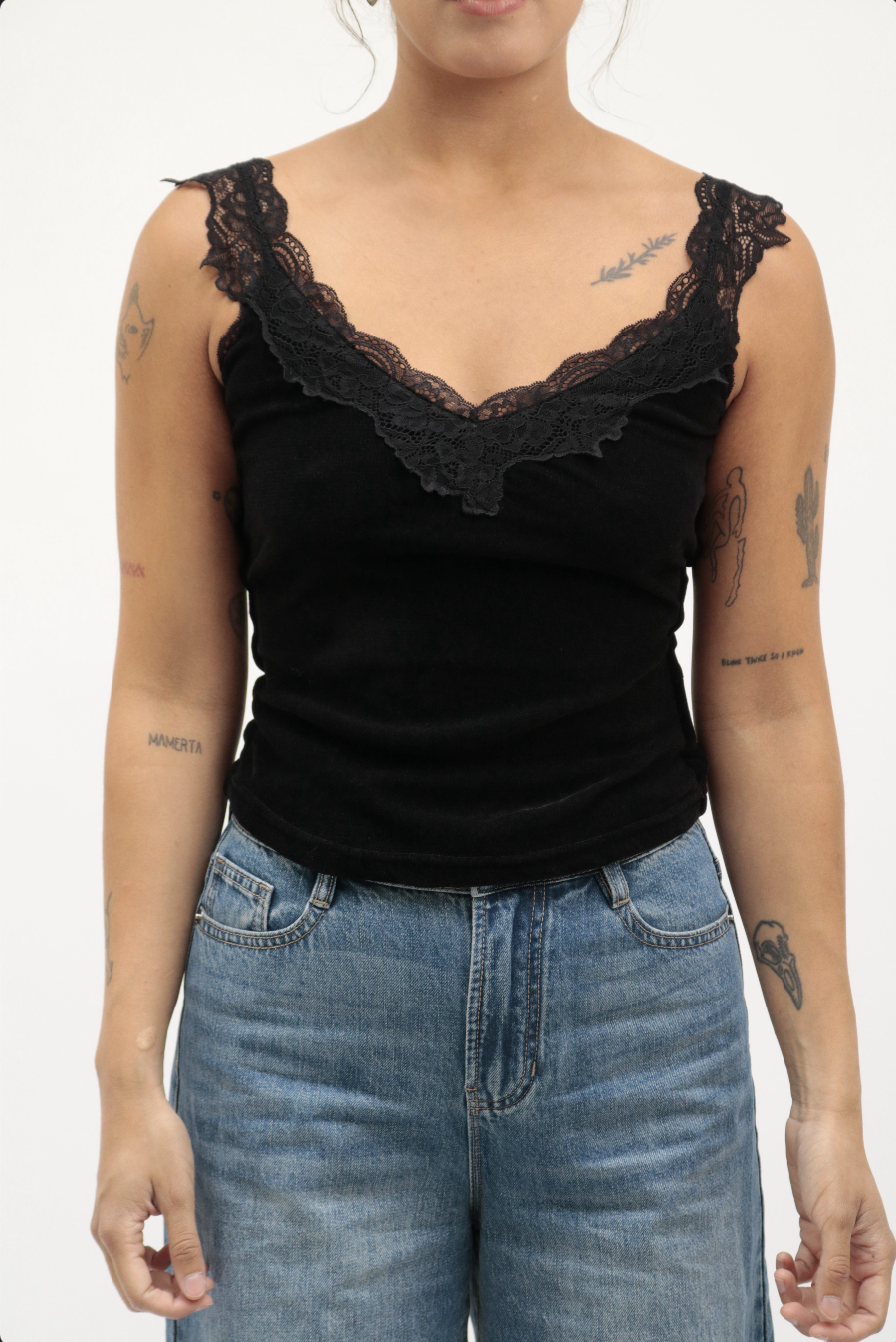 26 Years old ｜Lace tank top