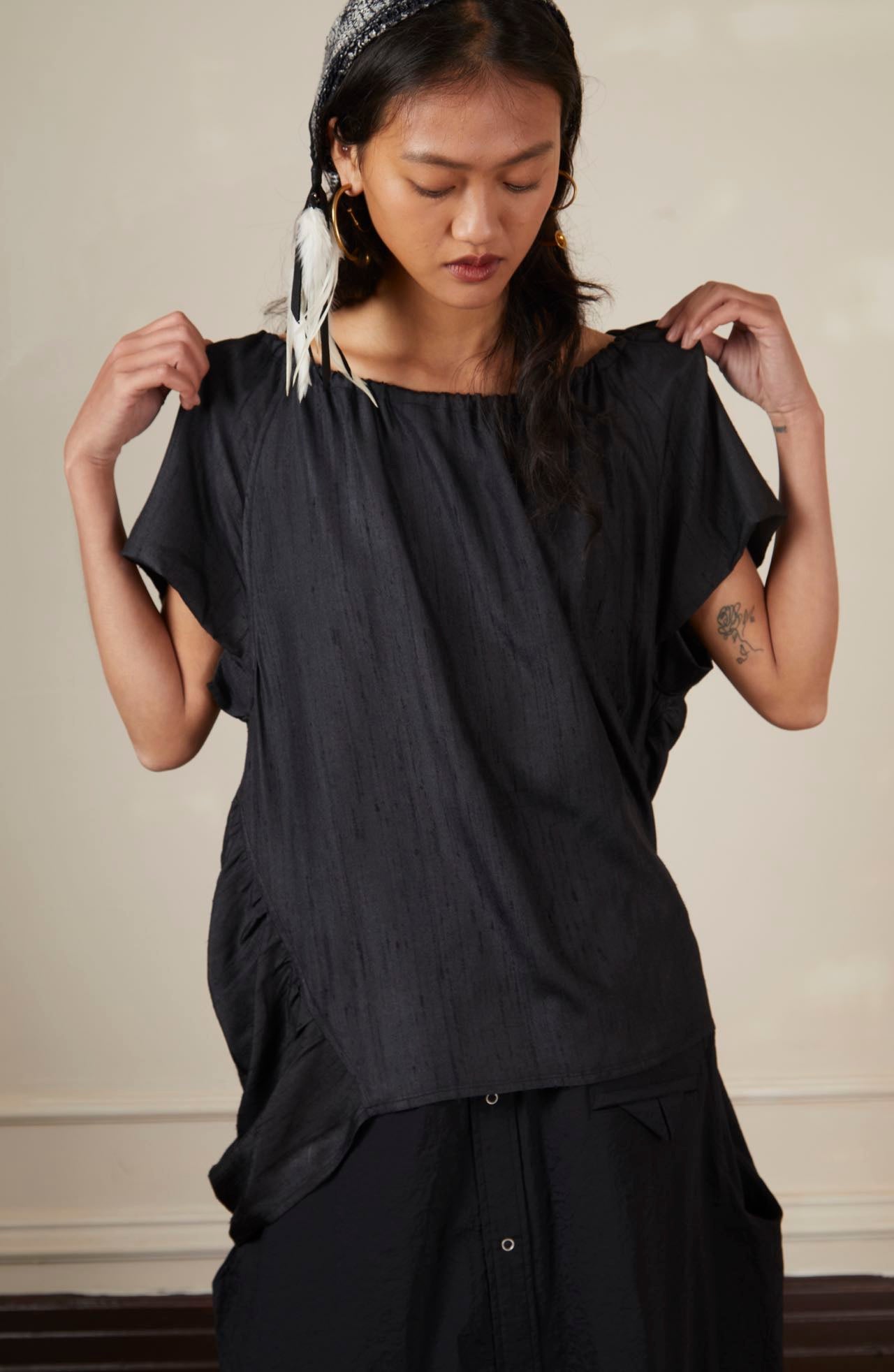 CAIRA | Silk Knotted Neckline Top