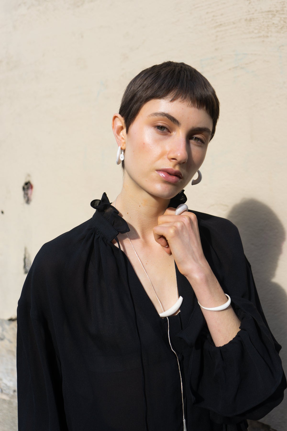 MOTHER SHELL Silver Bracelet — official model photograph
